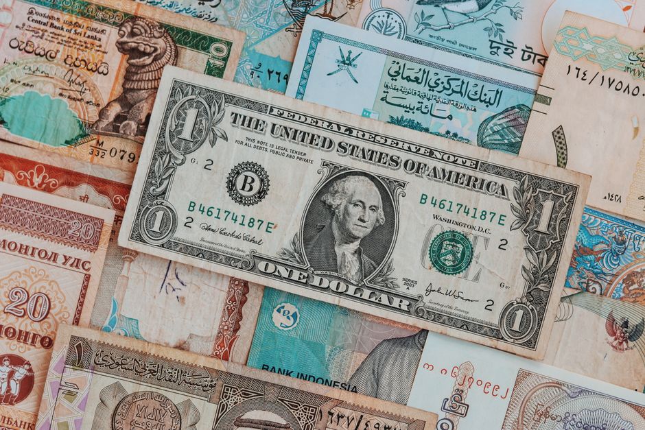 Nigerian currency notes representing state IGR and economic updates