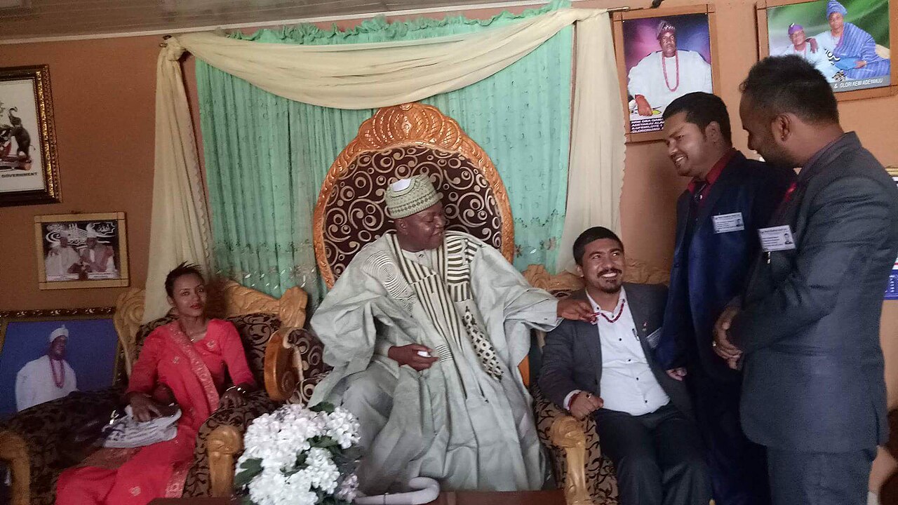 Goodluck Jonathan and traditional monarchs at the Opobo king coronation in Rivers State